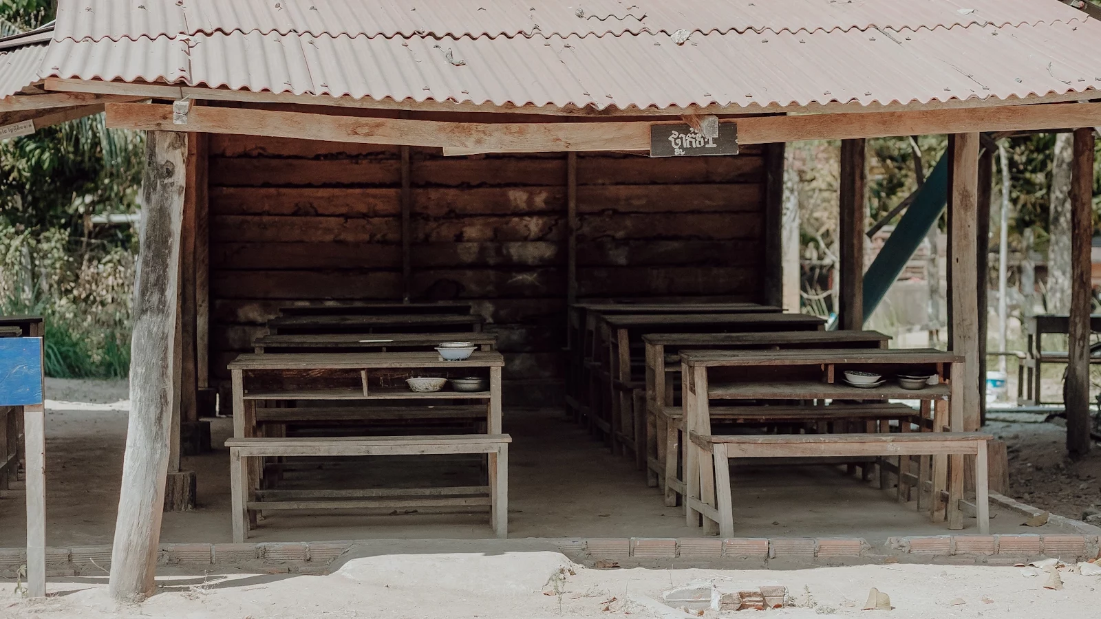 Klassenzimmer im Freien.